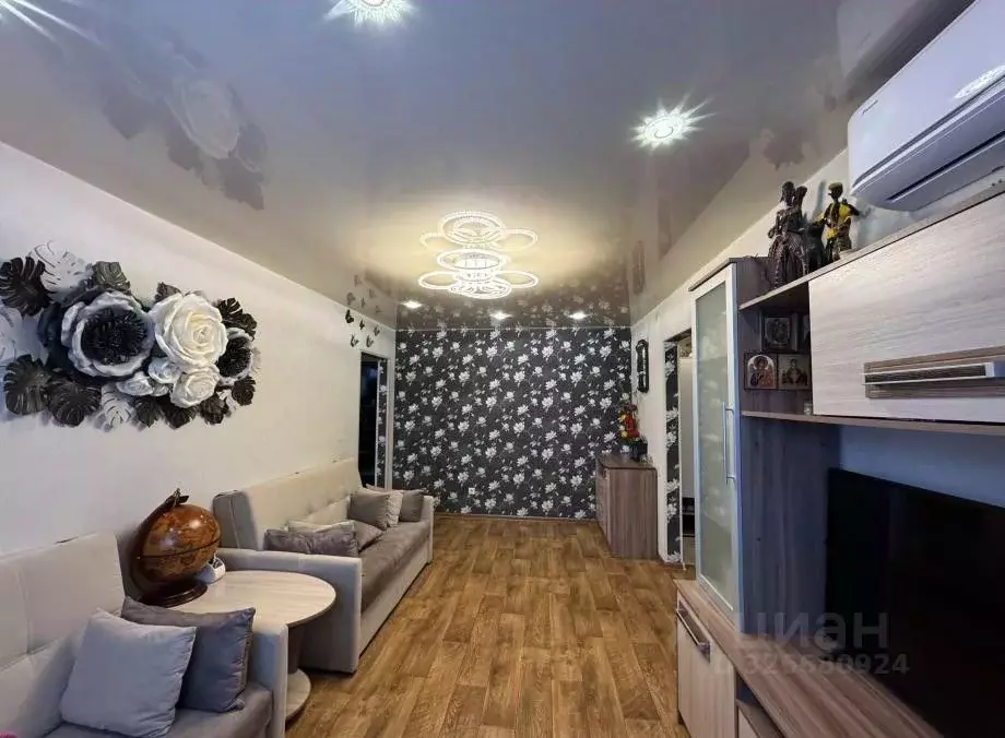 3-к кв. Пермский край, Березники ул. Ломоносова, 137 (57.0 м) - Фото 1