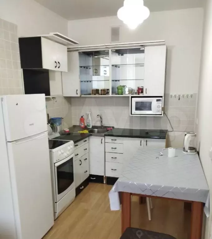 1-к. квартира, 42 м, 6/10 эт. - Фото 0