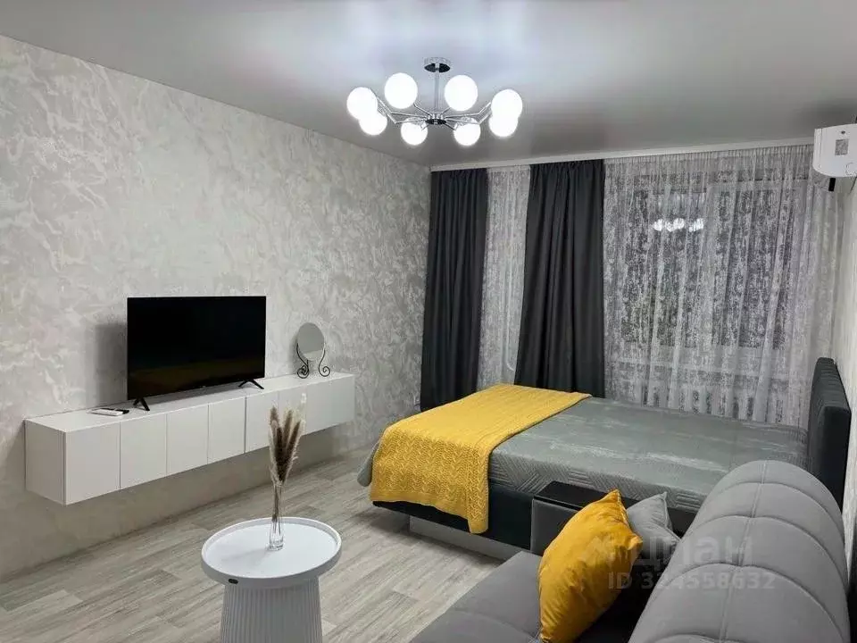 1-к кв. Татарстан, Елабуга 4/5 мкр, ул. Хирурга Нечаева, 16 (59.0 м) - Фото 1