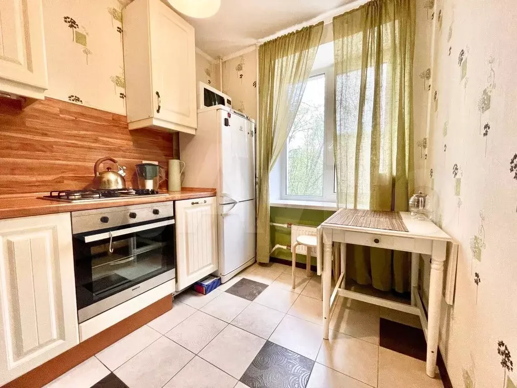1-к. квартира, 30 м, 2/5 эт. - Фото 0