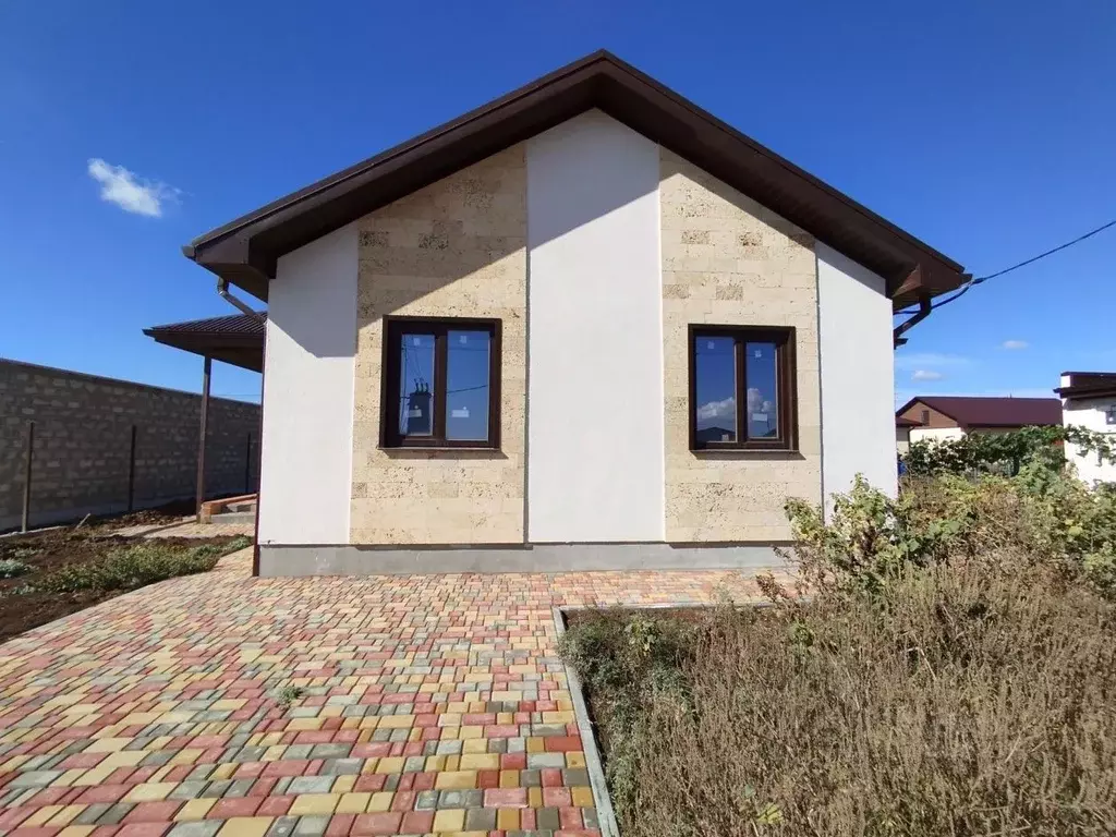 Дом в Краснодарский край, Темрюкский район, Тамань ст-ца ул. Карла ... - Фото 2