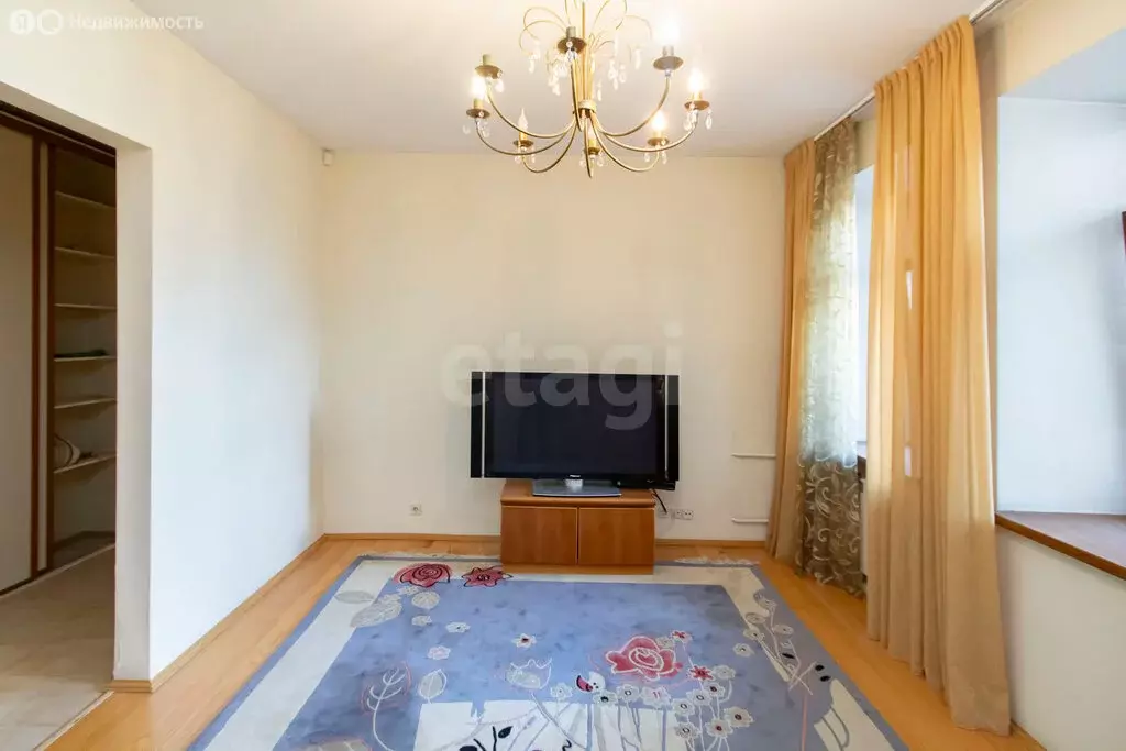 2-комнатная квартира: Тюмень, улица Хохрякова, 45 (73.3 м) - Фото 2