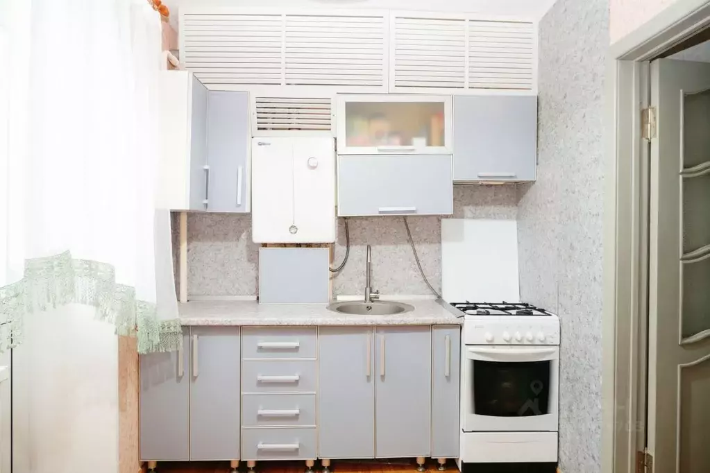 2-к кв. Краснодарский край, Горячий Ключ ул. Закруткина, 77 (56.0 м) - Фото 1