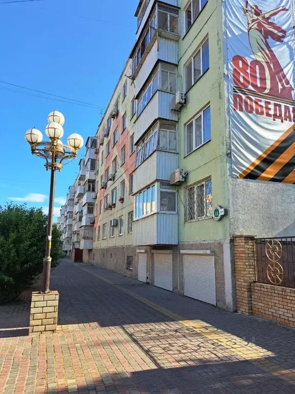 3-к кв. Крым, Керчь ул. Самойленко, 11 (59.8 м) - Фото 0