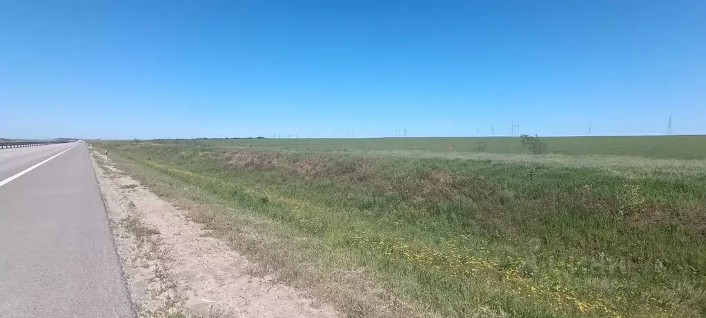 Участок в Крым, Ленинский район, с. Новониколаевка ул. Керченская (4.8 ... - Фото 1