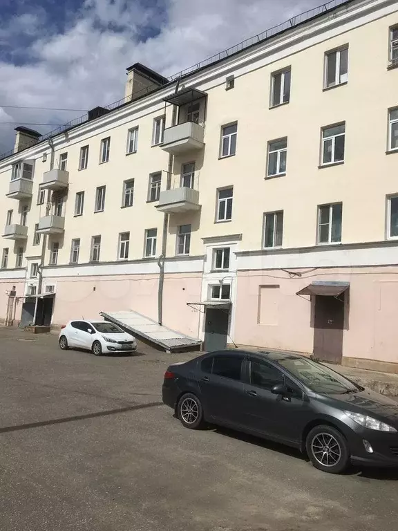 Комната 21 м в 3-к., 1/4 эт. - Фото 0
