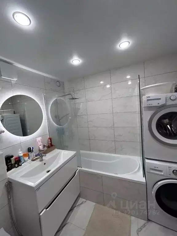 2-к кв. Свердловская область, Асбест ул. Мира, 4 (45.5 м) - Фото 1