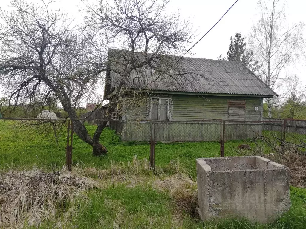 Дом в Новгородская область, Новгородский район, Ермолинское с/пос, д. ... - Фото 1