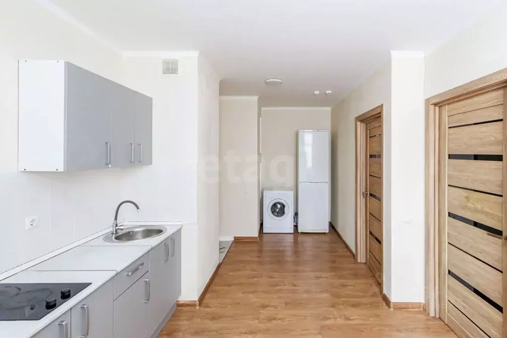 2-к кв. Тюменская область, Тюмень ул. Первооткрывателей, 10 (42.5 м) - Фото 1