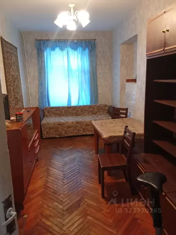 Комната Санкт-Петербург 5-я Васильевского острова линия, 8 (15.0 м) - Фото 1