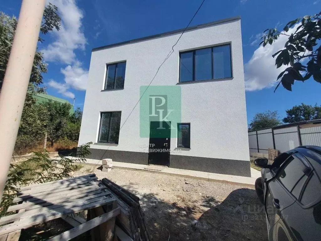 Дом в Севастополь Гагаринский муниципальный округ, пер. 4-й Айвовый, ... - Фото 1