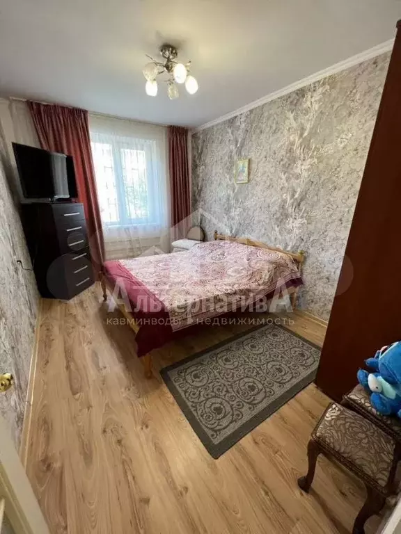 3-к. квартира, 90 м, 2/9 эт. - Фото 0