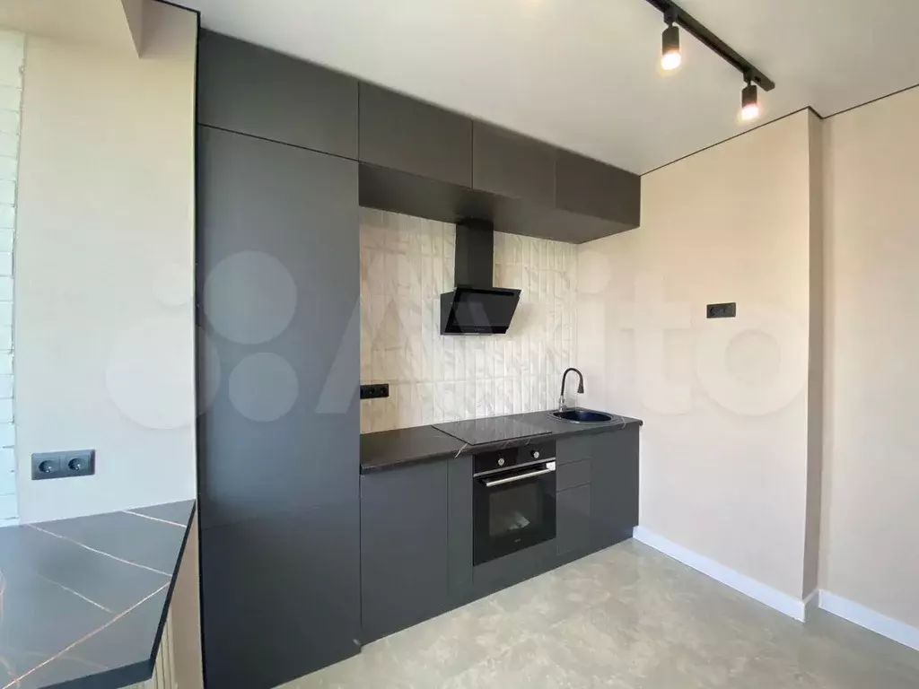2-к. квартира, 40 м, 15/19 эт. - Фото 0