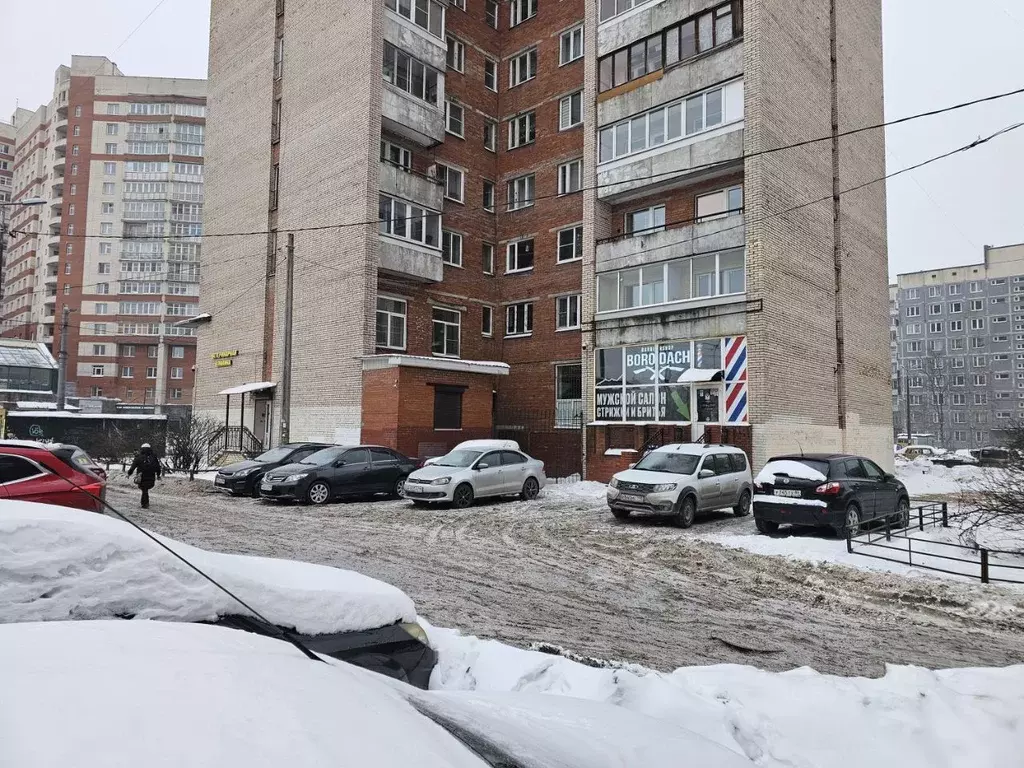 Помещение свободного назначения в Санкт-Петербург ул. Есенина, 30 (73 ... - Фото 1