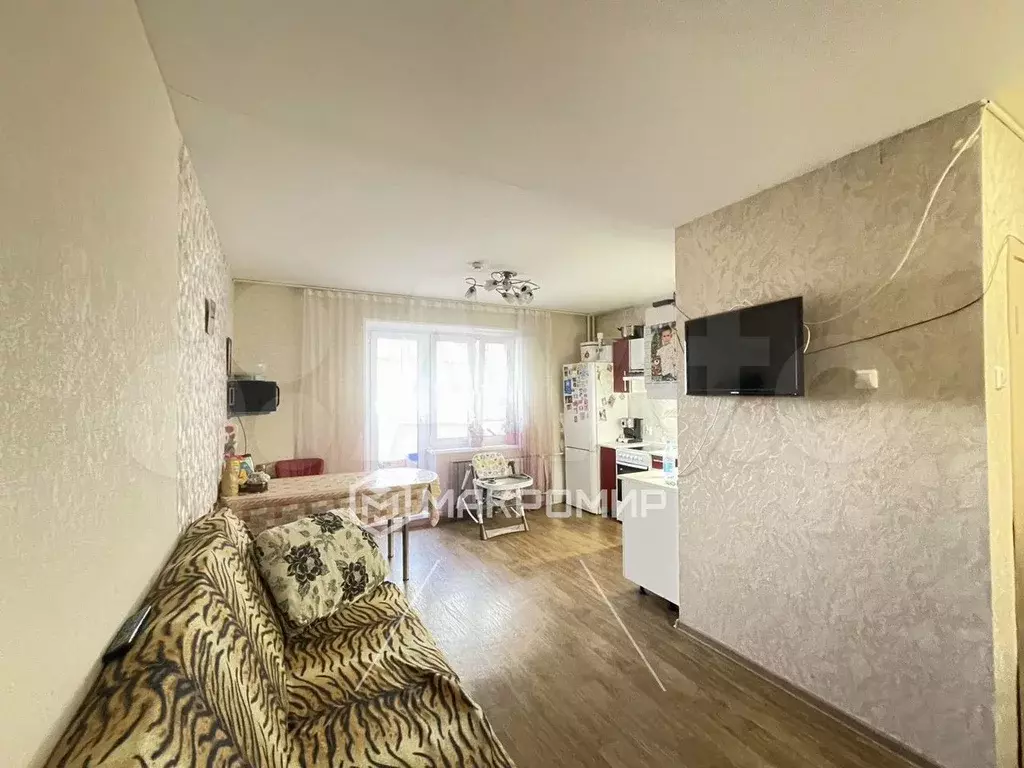 3-к. квартира, 56 м, 1/10 эт. - Фото 0