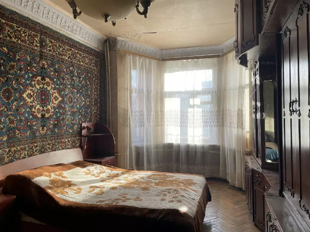 Продается 3-комнатная квартира - Фото 1