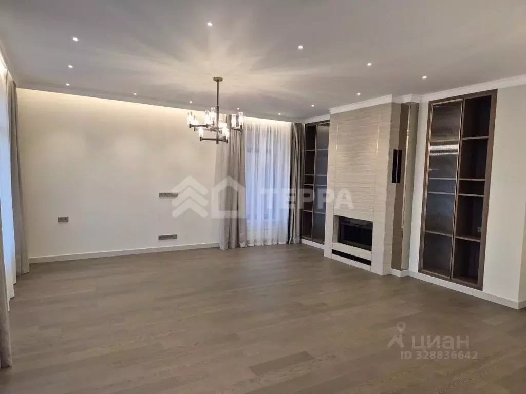 Дом в Москва Марушкинское поселение, д. Крекшино,  (400 м) - Фото 1