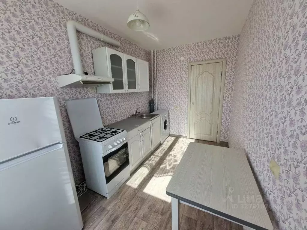 2-к кв. Новгородская область, Старая Русса ул. Гостинодворская, 27 ... - Фото 1