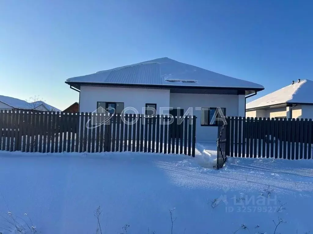 Дом в Тюменская область, Тюменский муниципальный округ, с. Гусево  ... - Фото 2