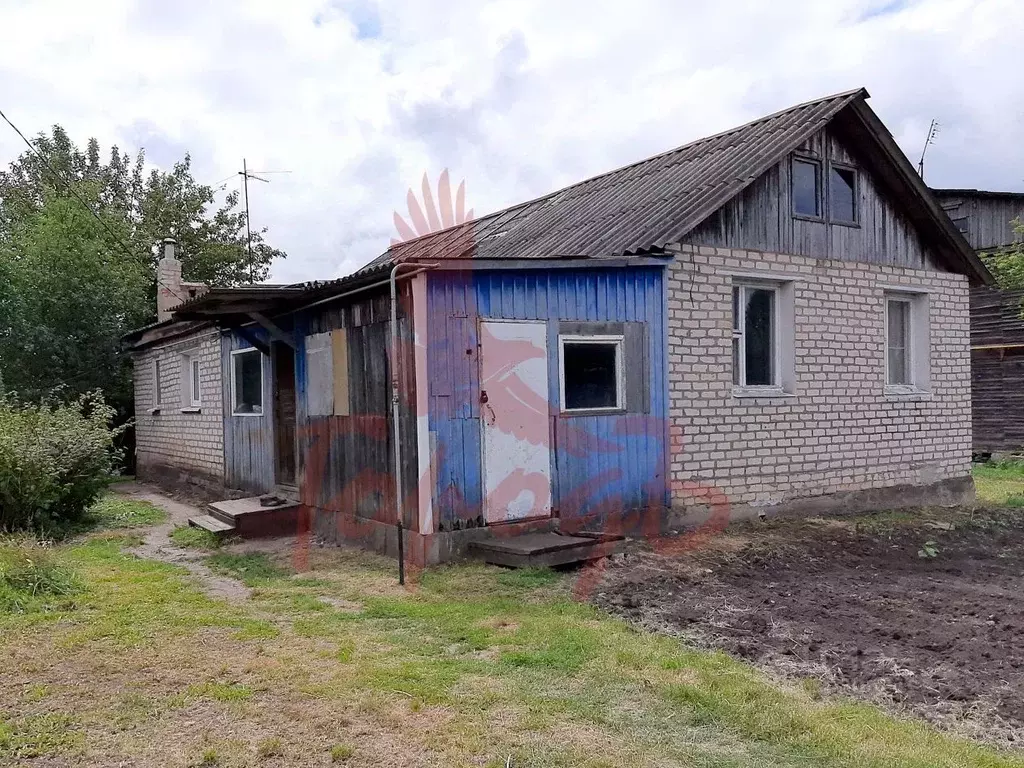 Дом в Орловская область, Свердловский район, Змиевка городское ... - Фото 1