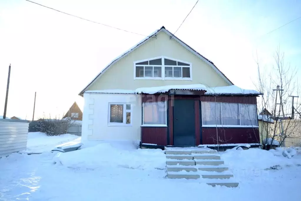 Дом в Саха (Якутия), Якутск ул. Феликса Кона (96 м) - Фото 0