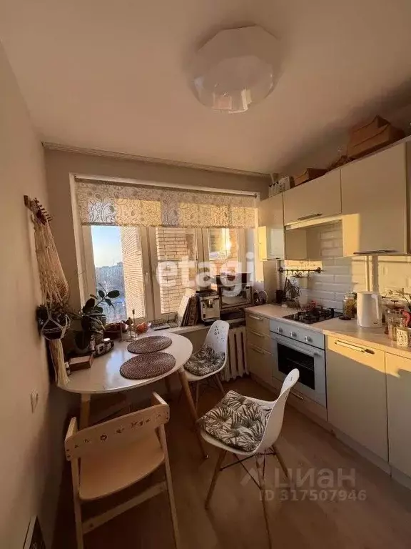 2-к кв. Санкт-Петербург просп. Ветеранов, 23 (42.0 м) - Фото 0