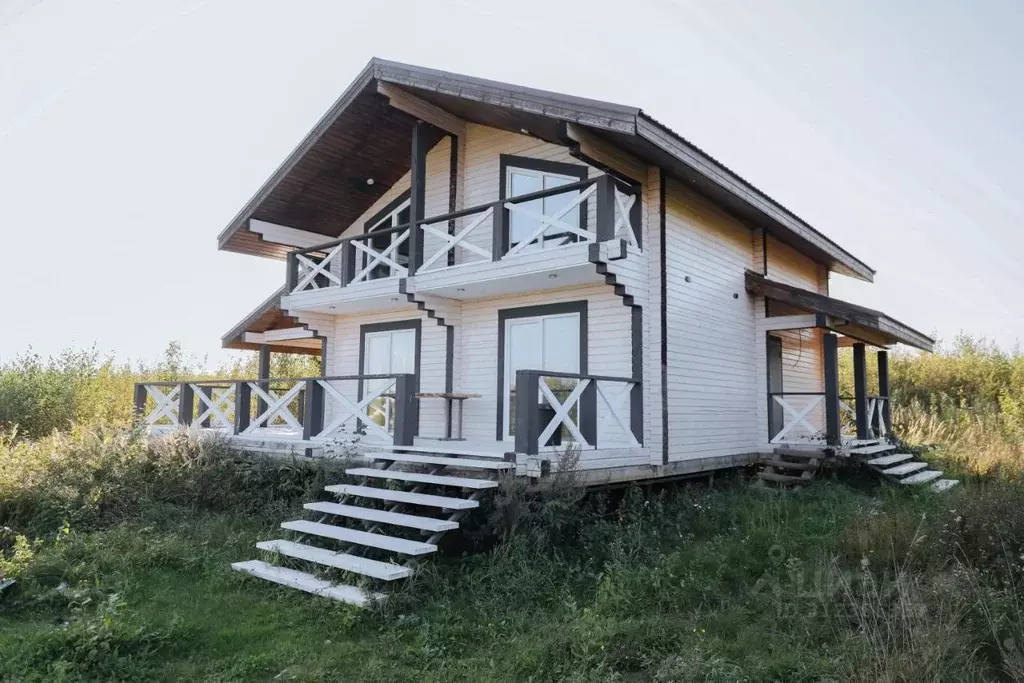 Дом в Тверская область, Зубцовский муниципальный округ, д. ... - Фото 1