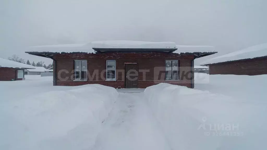 Дом в Московская область, Наро-Фоминский городской округ, д. Берюлево  ... - Фото 1