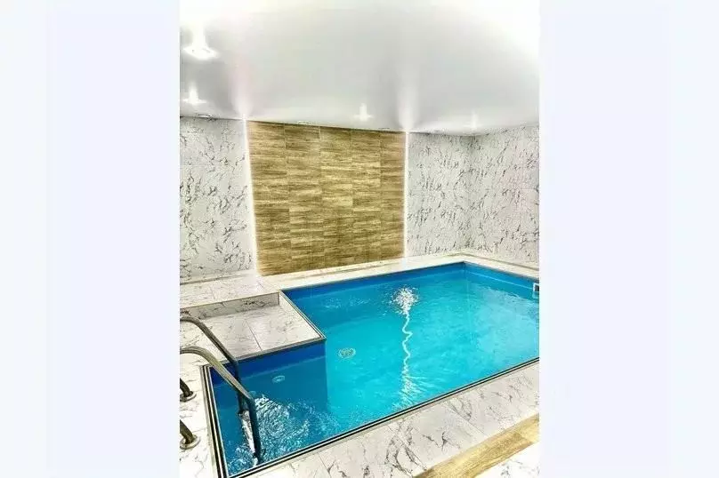 Дом в Липецкая область, Липецк Высокая ул., 1В (200 м) - Фото 0
