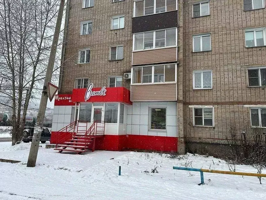 Торговая площадь в Иркутская область, Усть-Кут ул. Кирова, 30 (81 м) - Фото 1