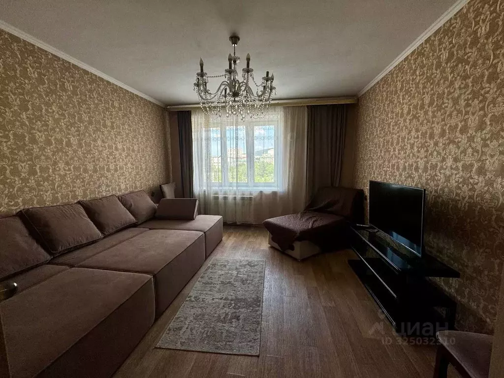 2-к кв. Забайкальский край, Чита ул. Бабушкина, 99Б (70.0 м) - Фото 1