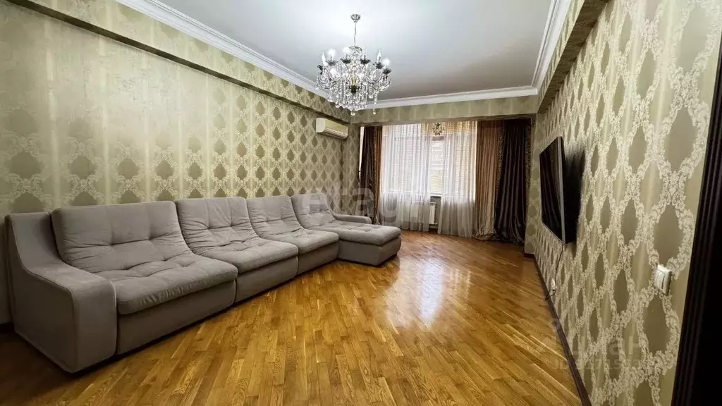 2-к кв. Дагестан, Махачкала ул. Джамалутдина Атаева, 36Ак1 (86.0 м) - Фото 0