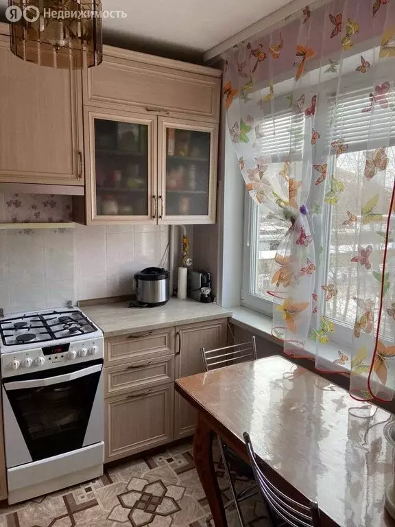 3-комнатная квартира: Красноярск, Новая улица, 58 (63 м) - Фото 1