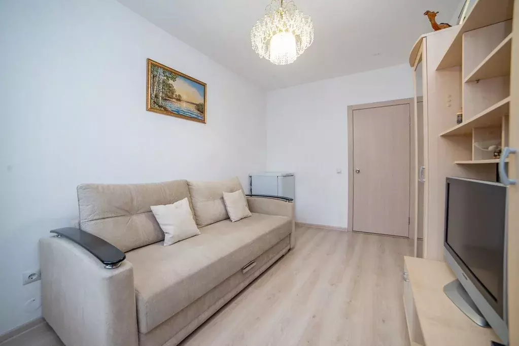 2-к кв. Свердловская область, Екатеринбург ул. Шолохова, 2/2 (47.0 м) - Фото 1