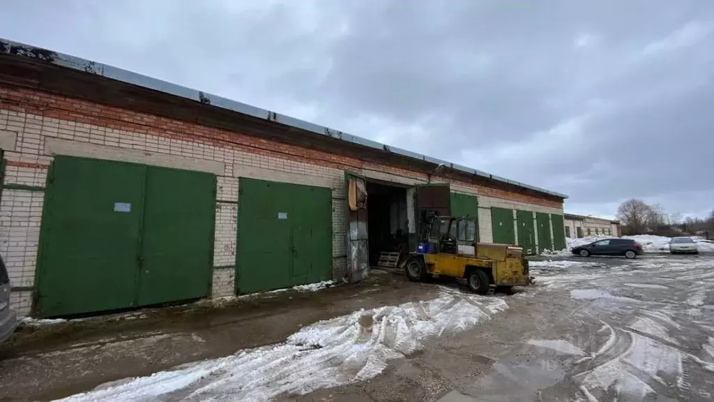 Склад в Новгородская область, Великий Новгород Нехинская ул. (61 м) - Фото 1