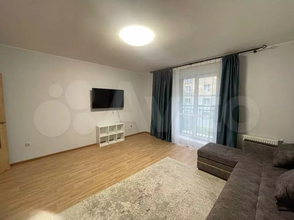 1-к. квартира, 67,9 м, 2/8 эт. - Фото 1