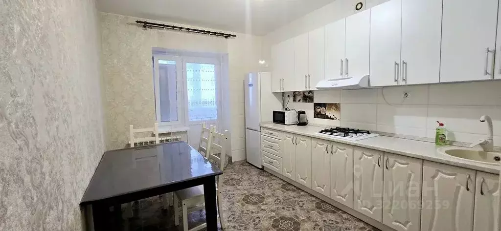 2-к кв. Смоленская область, Смоленск ул. Брылевка, 14 (80.0 м) - Фото 1