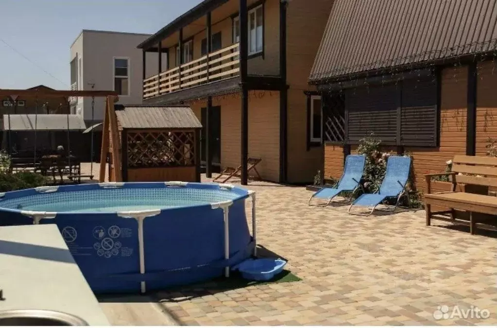 Дом в Краснодарский край, Темрюкский район, Голубицкое с/пос, ... - Фото 1