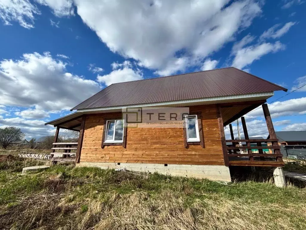 Дом в Башкортостан, Иглинский сельсовет, с. Иглино ул. Сагита Агиша, ... - Фото 2