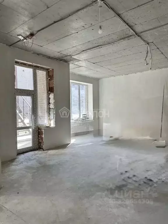 Офис в Волгоградская область, Волгоград Баррикадная ул., 1 (90 м) - Фото 1