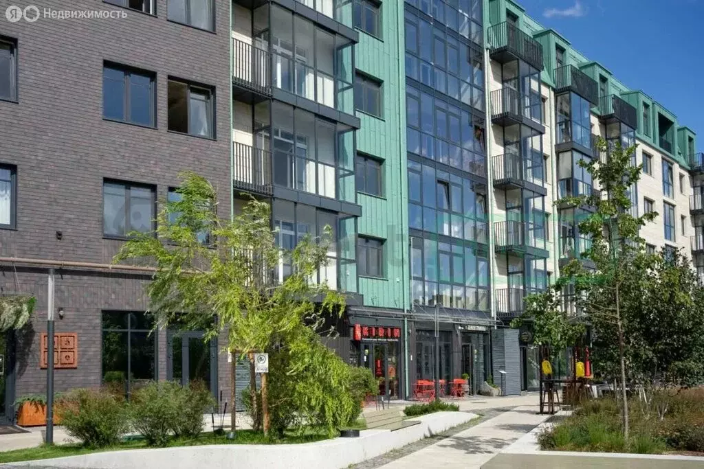 3-комнатная квартира: Калининград, Октябрьская улица, 12 (119.1 м) - Фото 1