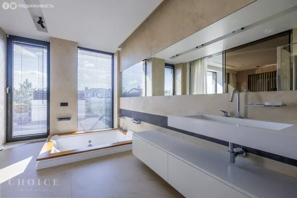 Дом в деревня Чесноково, КП Ренессанс парк (550 м) - Фото 1