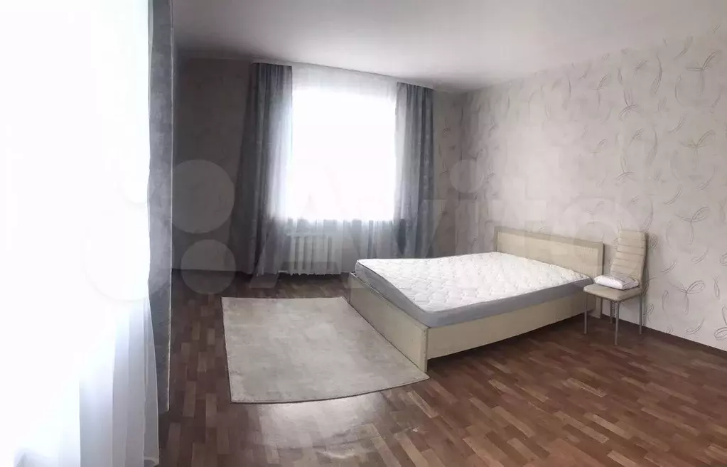 3-к. квартира, 90 м, 2/5 эт. - Фото 0