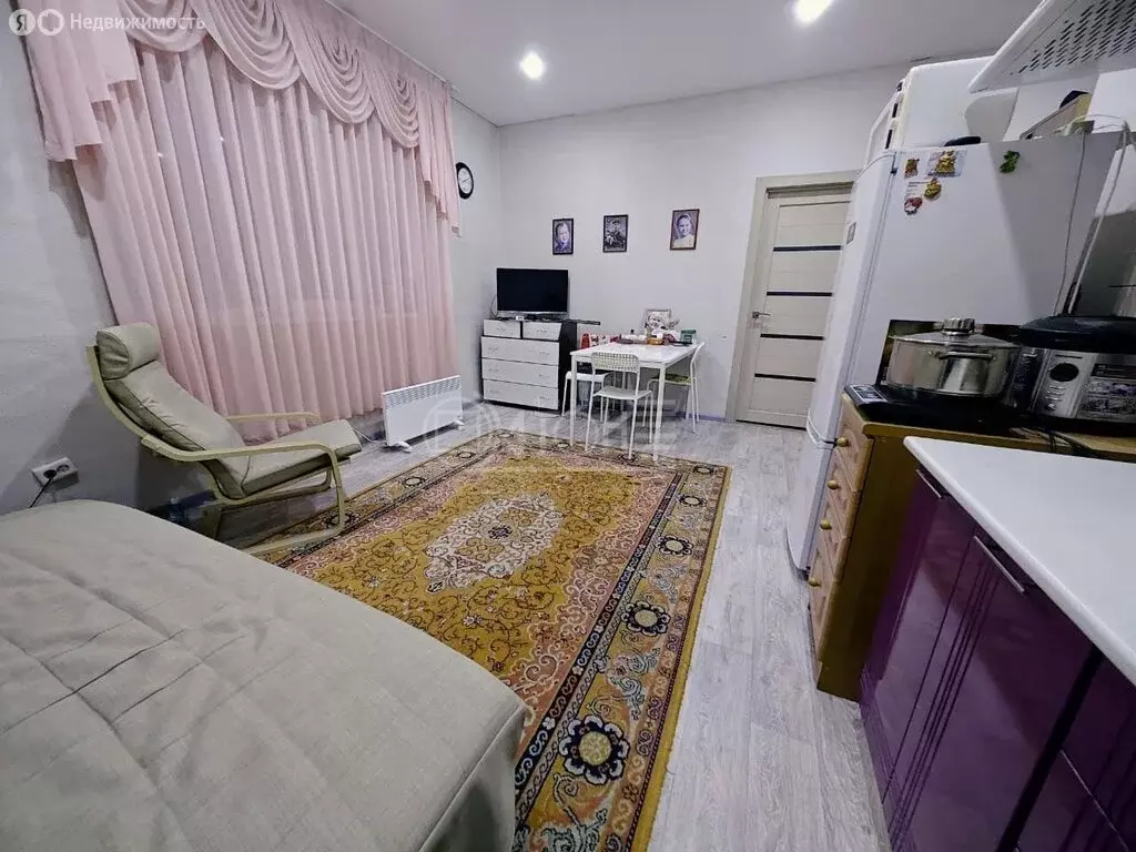 Дом в Бийский район, посёлок Амурский, Садовая улица, 45 (56.6 м) - Фото 1