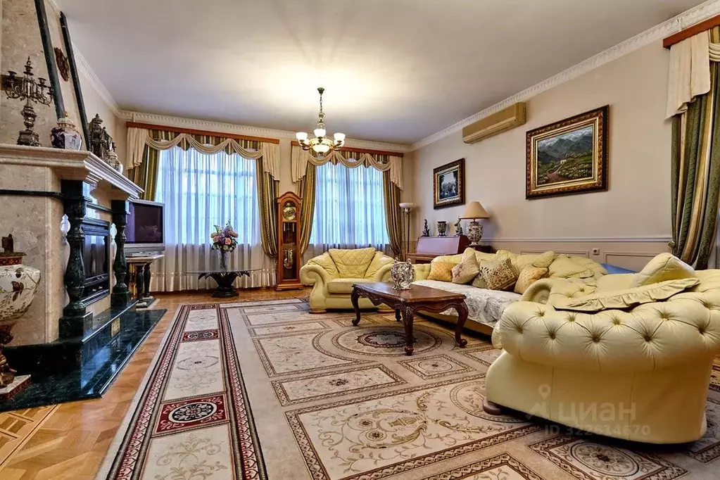 Дом в Краснодарский край, Краснодар ул. Баканская, 17 (565 м) - Фото 2