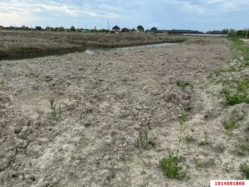Участок в Садки, улица Кирова, 1 (91 м) - Фото 0