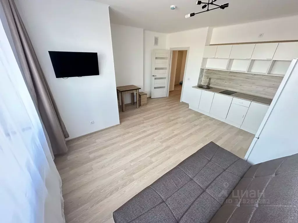 1-к кв. Свердловская область, Екатеринбург ул. Павлодарская, 4/2 (45.0 ... - Фото 1