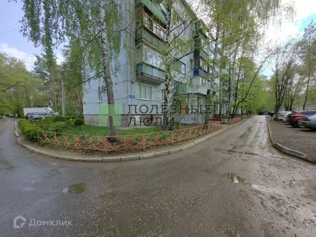 Продаётся 4-к квартира, 60 м - Фото 0