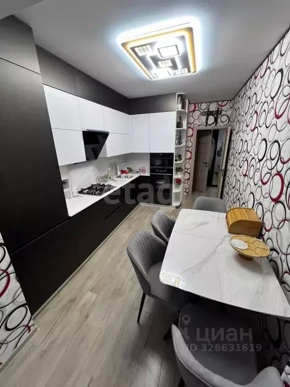 1-к кв. Крым, Феодосия пер. Индустриальный, 4 (50.0 м) - Фото 1