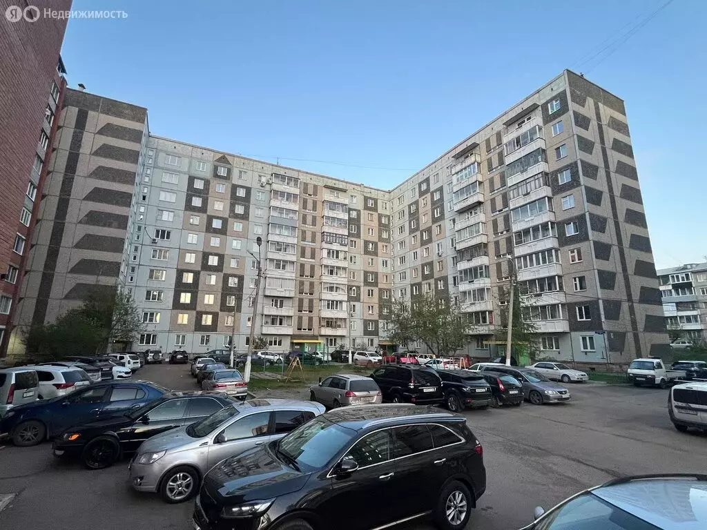 4-комнатная квартира: Красноярск, улица Сады, 2 (83.7 м) - Фото 0